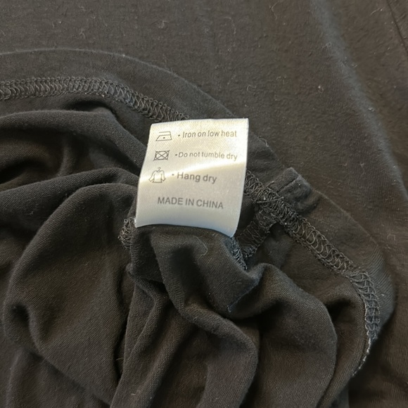 Korsis from Amazon black rayon/spandex blend, excellent condition, size XL - Picture 6 of 6